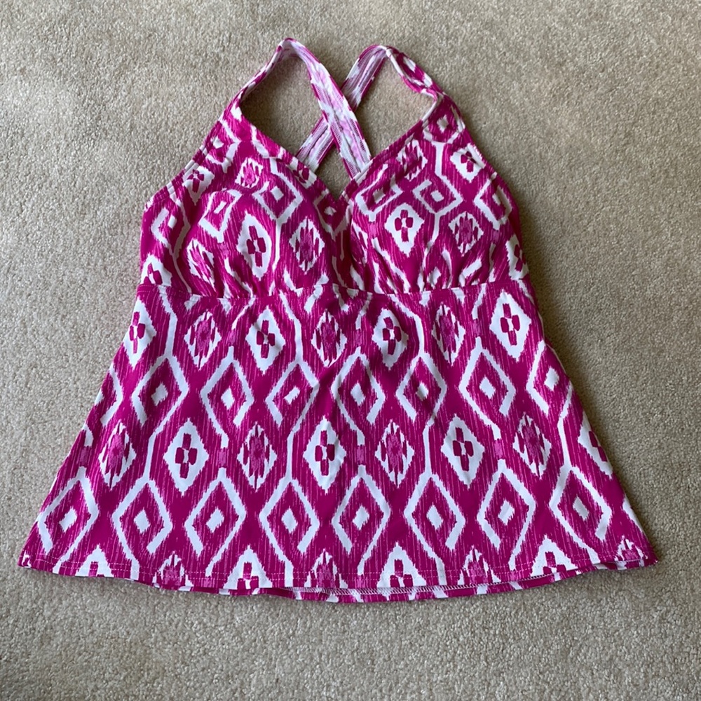 Lands' End Pink and White Patterned Tankini Swim Top